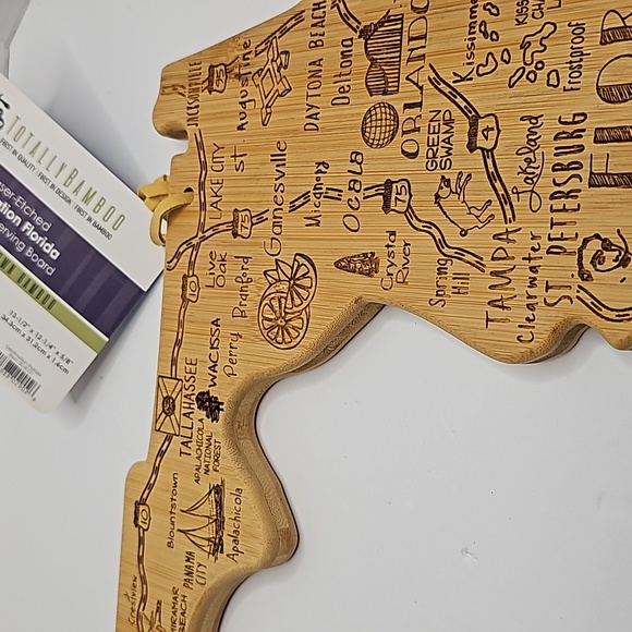 NEW Totally Bamboo Shaped State of Florida Wooden Cutting Board Charcuterie Gift - Picture 5 of 7